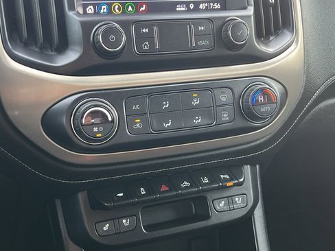 Used 2021 GMC Canyon Denali image 21