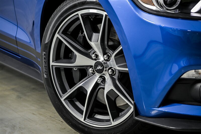 Used 2015 Ford Mustang 50 Years RWD image 3