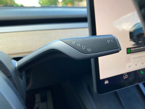 Used 2022 Tesla Model 3 Long Range image 61