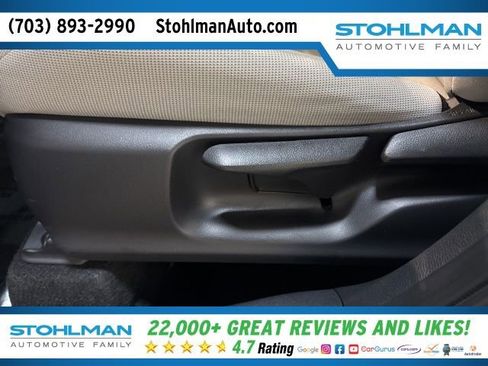 Used 2024 Toyota Corolla Cross LE image 14