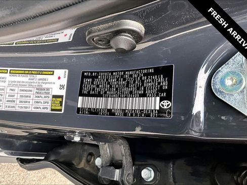 Used 2024 Toyota Corolla LE FWD image 18