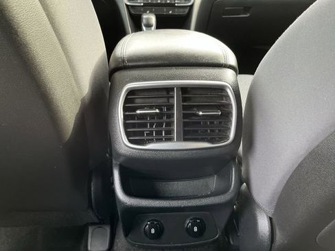 Used 2020 Hyundai Santa Fe SEL w/ Convenience Package AWD/4WD image 23