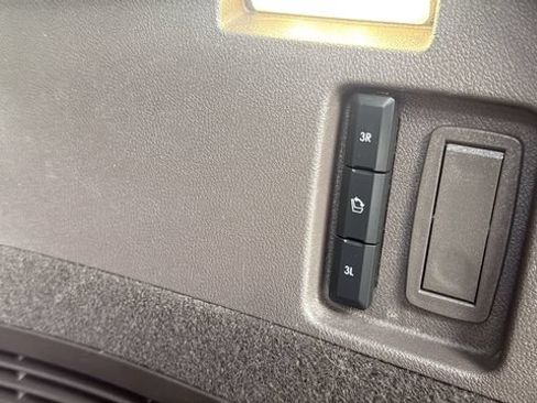Used 2023 Lincoln Aviator Reserve w/ Elements Package Plus AWD/4WD image 22