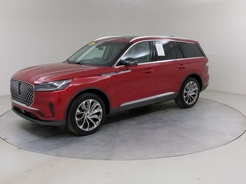 Used 2025 Lincoln Aviator Reserve w/ Luxury Package AWD/4WD image 22