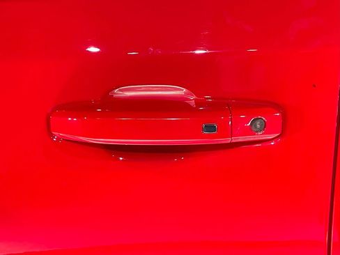 Used 2024 Chevrolet Silverado 1500 LT image 18