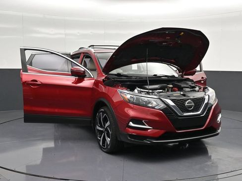 Used 2021 Nissan Rogue Sport SL FWD image 38