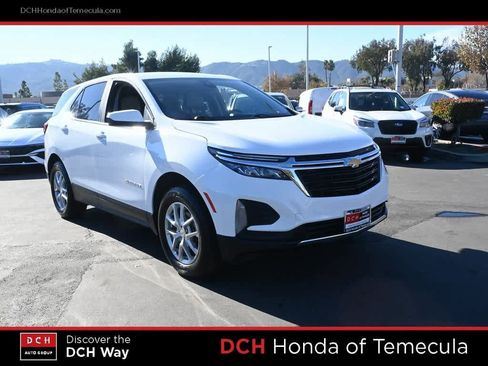 Used 2023 Chevrolet Equinox LT image 3