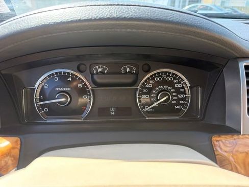 Used 2009 Lincoln MKS AWD image 29