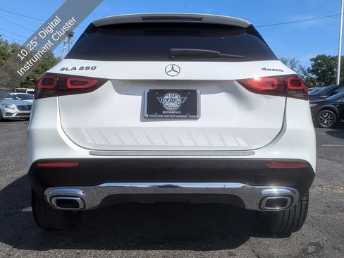 Used 2021 Mercedes-Benz GLA 250 4MATIC image 10