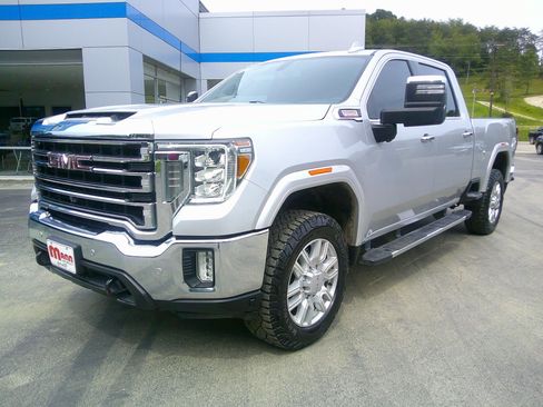 Used 2023 GMC Sierra 2500 SLT w/ SLT Preferred Package AWD/4WD image 1