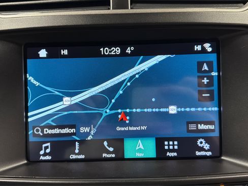 Used 2018 Ford Explorer XLT w/ Equipment Group 202A AWD/4WD image 27