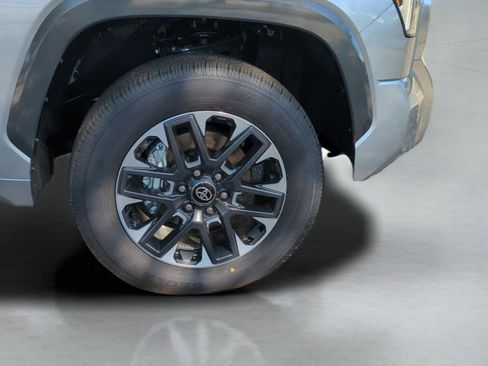 New 2026 Toyota Tundra Limited AWD/4WD image 17