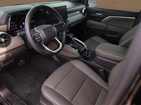 Used 2024 Chevrolet Colorado ZR2 w/ ZR2 Convenience Package III image 10