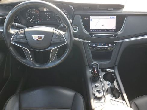 Certified 2023 Cadillac XT5 Premium Luxury FWD image 29