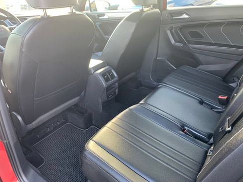 Used 2024 Volkswagen Tiguan SE R-Line AWD/4WD image 24