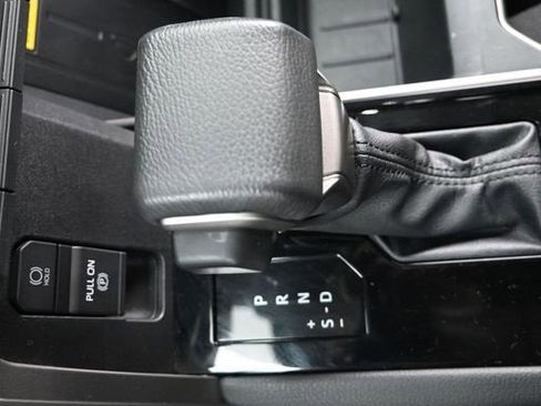 Used 2022 Toyota Tundra Limited image 35