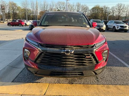 Used 2023 Chevrolet Blazer RS image 2