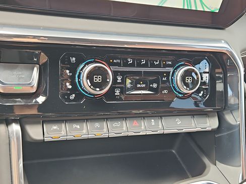 Certified 2025 GMC Sierra 1500 Denali Ultimate AWD/4WD image 22