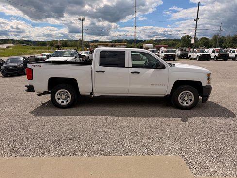 Used 2017 Chevrolet Silverado 1500 W/T w/ WT Convenience Package AWD/4WD image 2