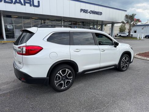 Used 2024 Subaru Ascent Touring w/ Popular Package #2 AWD/4WD image 2