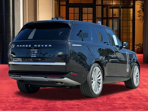Certified 2023 Land Rover Range Rover First Edition AWD/4WD image 9