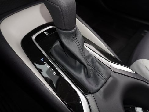 New 2026 Toyota Corolla LE image 15