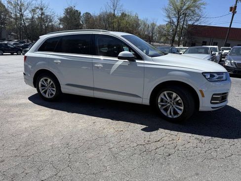 Used 2017 Audi Q7 3.0T Premium Plus image 7