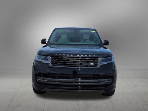 Used 2025 Land Rover Range Rover SE AWD/4WD image 9