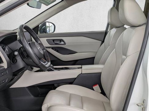 Used 2022 Nissan Rogue SL image 18