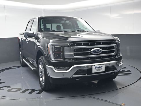 Used 2023 Ford F150 Lariat w/ Equipment Group 502A High AWD/4WD image 3
