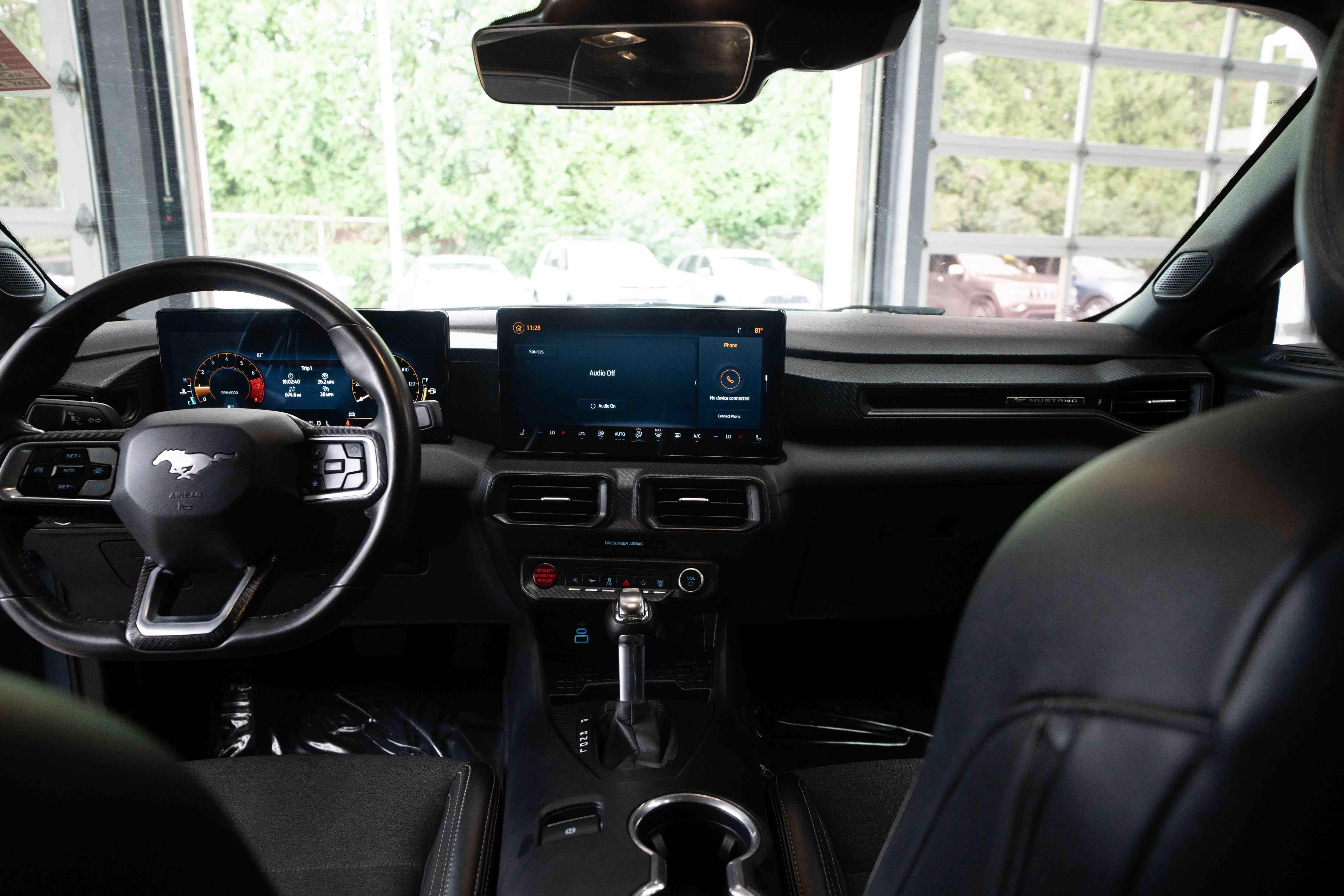 Used 2024 Ford Mustang Convertible RWD image 20