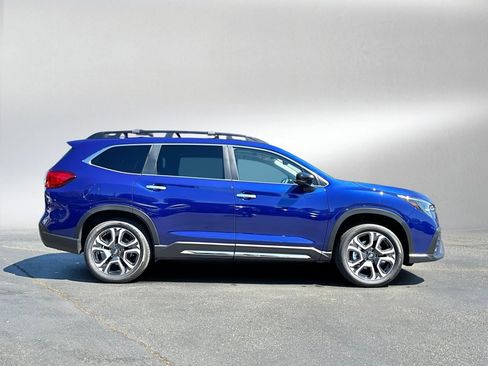 Used 2026 Subaru Ascent Touring w/ Popular Package #2 AWD/4WD image 8