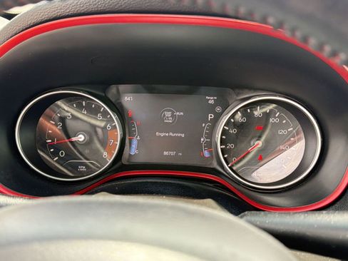 Used 2019 Jeep Compass Trailhawk AWD/4WD image 19