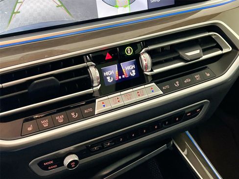 Used 2023 BMW X5 xDrive45e w/ M Sport Package image 14