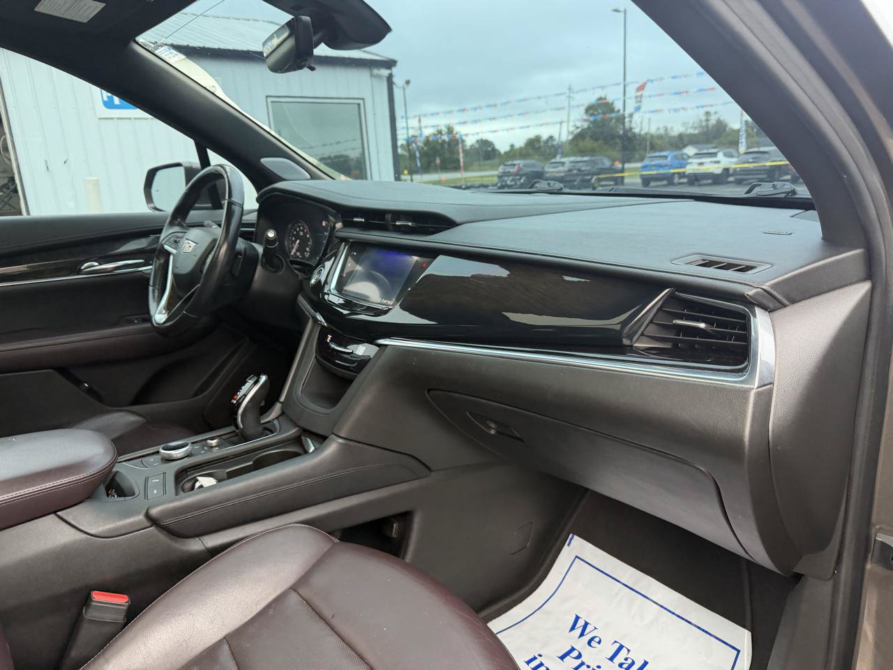 Used 2020 Cadillac XT6 Premium Luxury FWD image 29