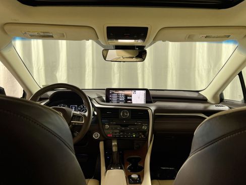 Used 2017 Lexus RX 350 350 w/ Premium Package image 16