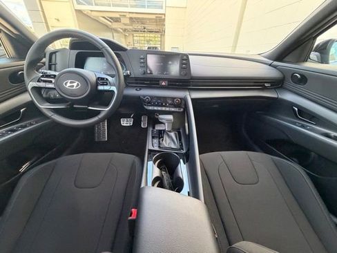 New 2026 Hyundai Elantra SEL Sport Premium FWD image 15