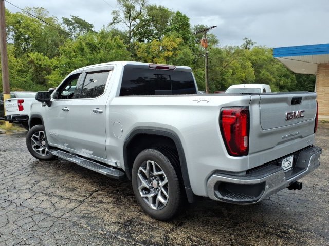 Used 2022 GMC Sierra 1500 SLT w/ SLT Premium Plus Package AWD/4WD image 10