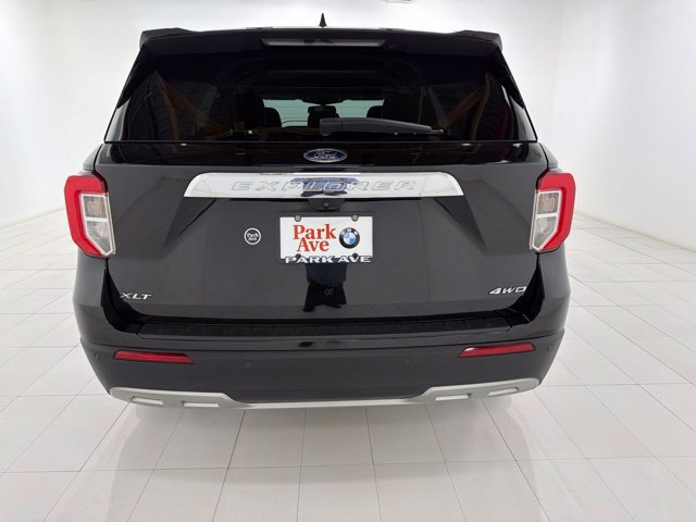 Used 2021 Ford Explorer XLT w/ Equipment Group 202A AWD/4WD image 4