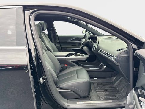 Certified 2024 Cadillac Lyriq Luxury w/ LPO, Floor Liner Package image 15