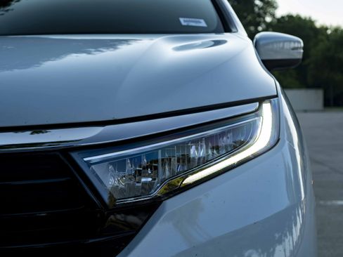Used 2023 Honda Odyssey EX-L image 11