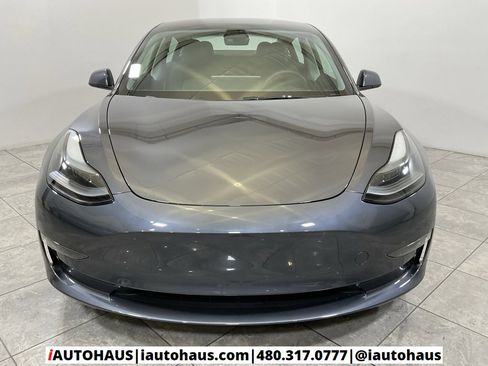 Used 2023 Tesla Model 3 Performance image 3
