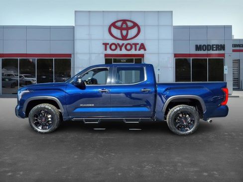 Used 2023 Toyota Tundra SR5 image 3