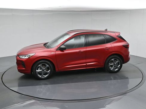 Used 2023 Ford Escape ST-Line w/ Tech Pack #1 FWD image 44
