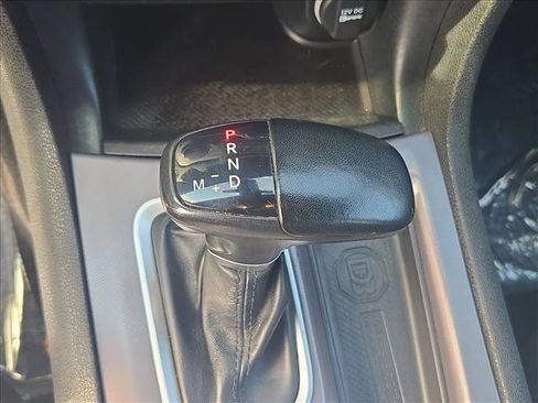 Used 2022 Dodge Charger SXT RWD image 12
