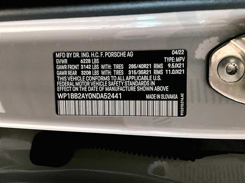 Used 2022 Porsche Cayenne S image 37