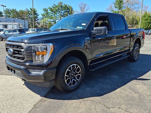 Used 2023 Ford F150 XLT w/ Equipment Group 302A High image 3