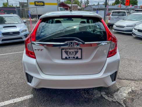 Used 2015 Honda Fit EX image 9