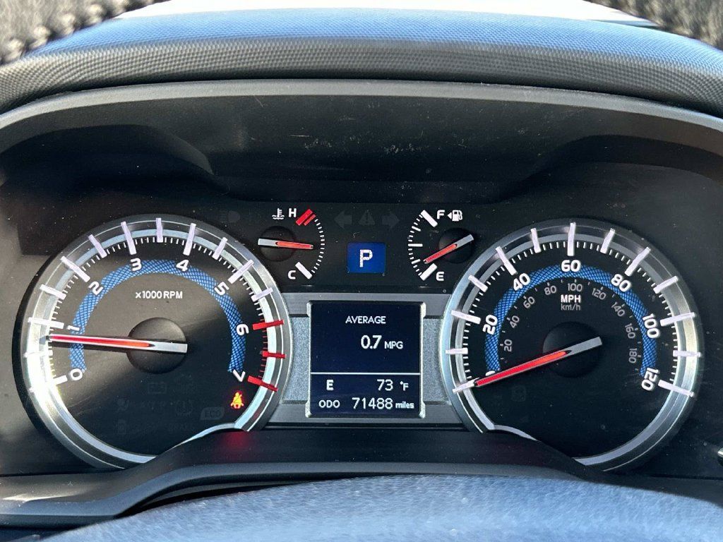 Used 2019 Toyota 4Runner Limited AWD/4WD image 29