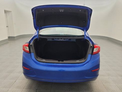 Used 2018 Chevrolet Cruze LT w/ Convenience Package image 29